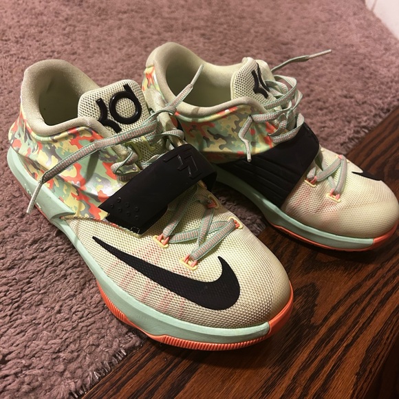 Nike Other - Nike KD 7 Easter(Size 6Y)